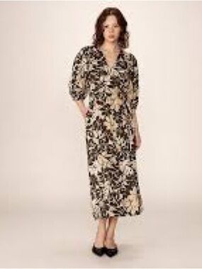 Grace & Mila Black Cream Floral V-Neck Short Sleeve Maxi Dress Size S